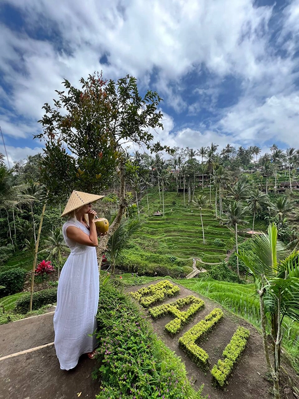 📍 Tegallalang Rice Terrace in Ubud. A surreal place to spend an entire day. They have an amazing restaurant where I ate the best vegetable soup.