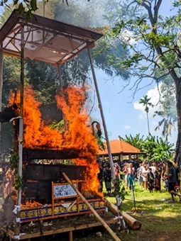 CREMATION-CEREMONY-of-two-royals-bali